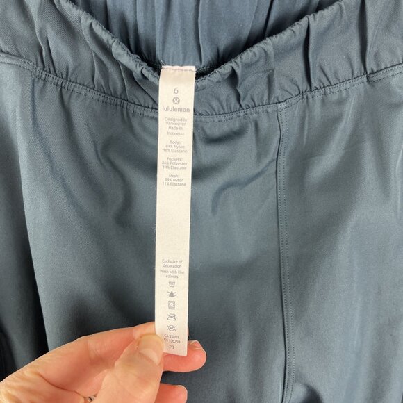 Lululemon Next Move Crop 23" in Gravity Teal Colour Women's Size 6 - Picture 5 of 14